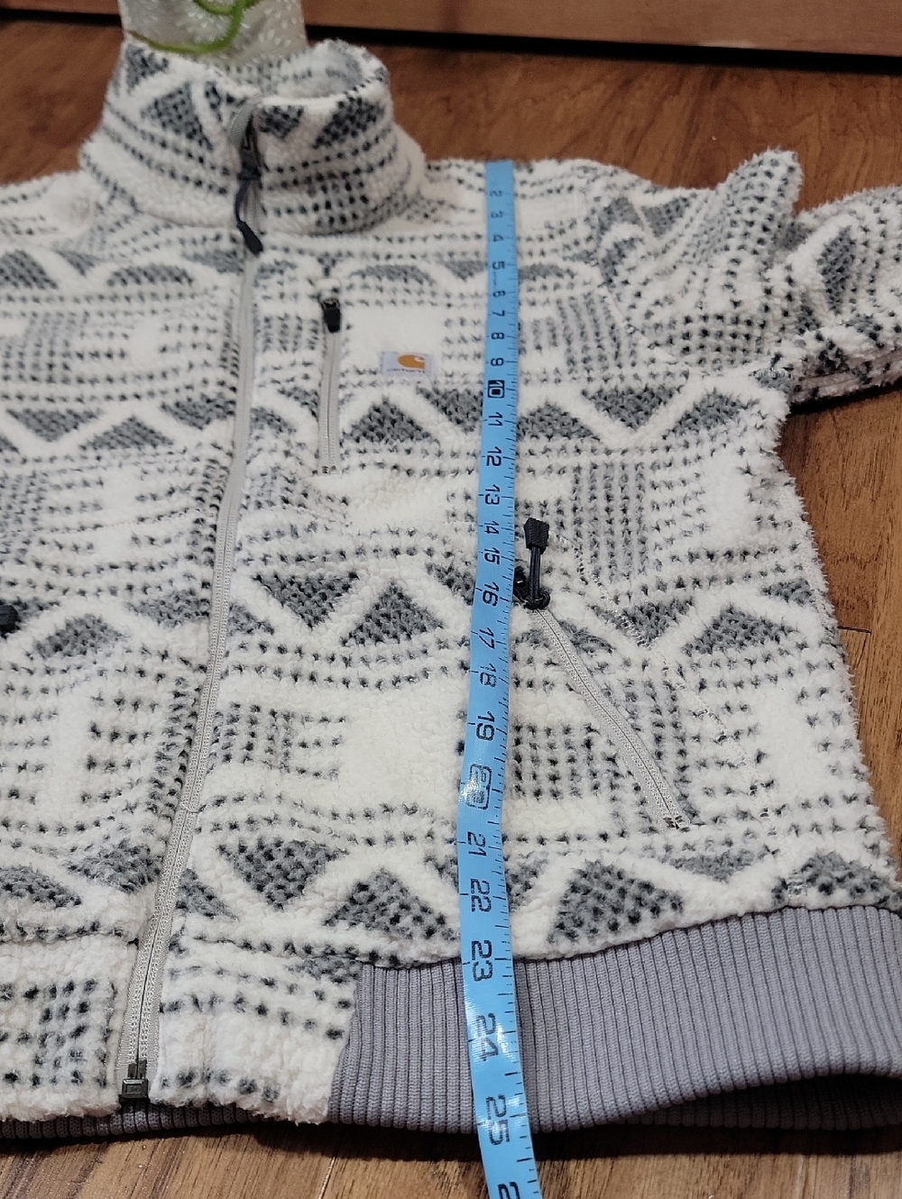 Carhartt Cream and Gray Patterned Sherpa Zip Jacket - Picture 12 of 15